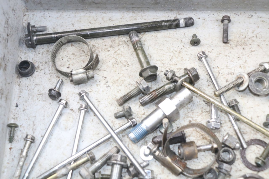 photo de SAC VISSERIE VIS SYM ORBIT 2 4T 50 (2008 - 2017) - Autre angle de vue