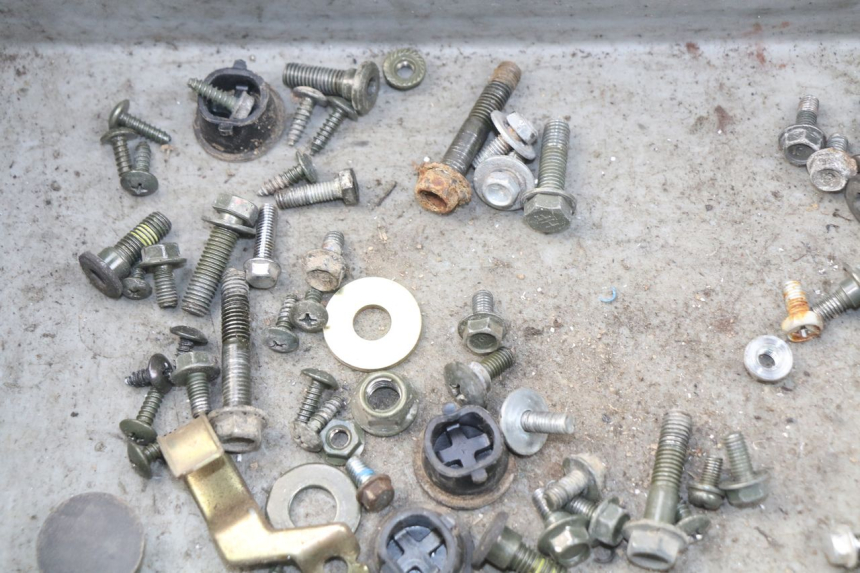 photo de SAC VISSERIE VIS SYM ORBIT 2 4T 50 (2008 - 2017) - Zoom état d’usage