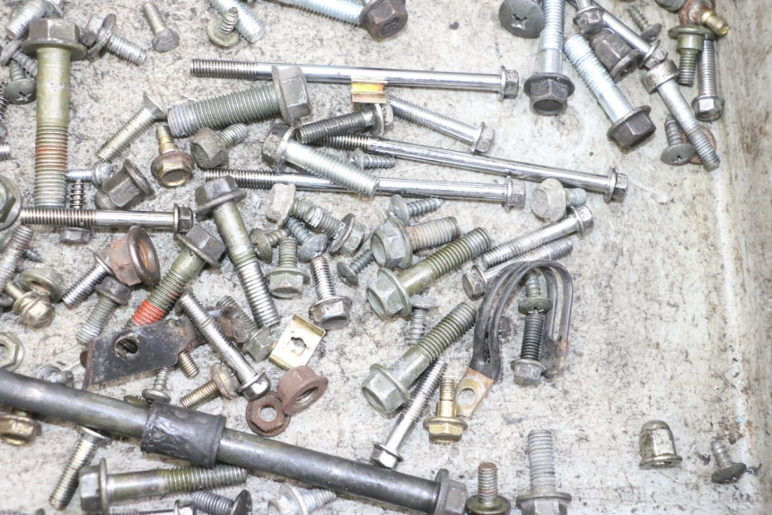 photo de SAC VISSERIE VIS SYM ORBIT III 3 4T 50 (2021 - 2025) - Gros plan technique