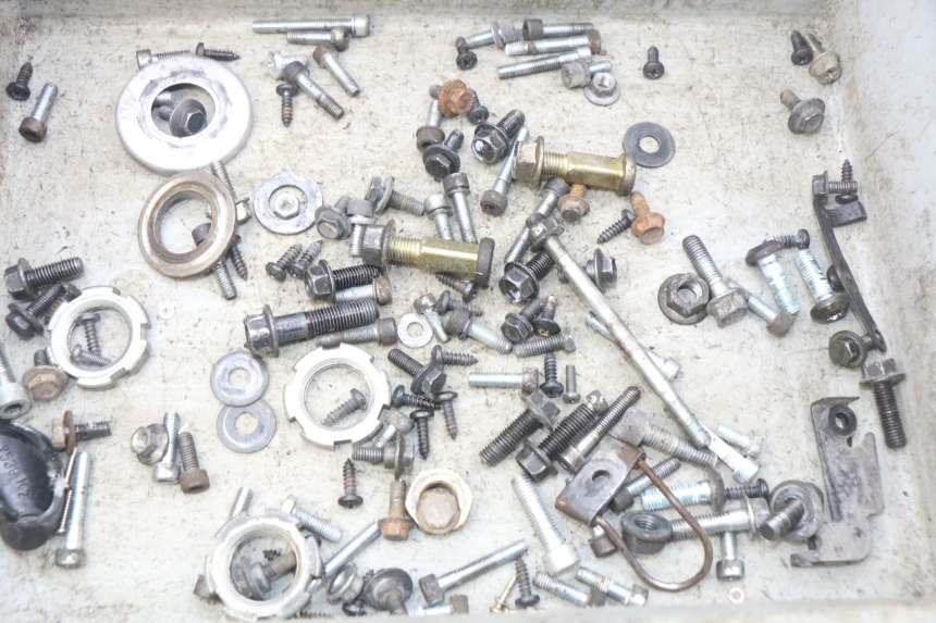 photo de SAC VISSERIE VIS MBK OVETTO 2T 50 (2007 - 2017) - Détail de la pièce