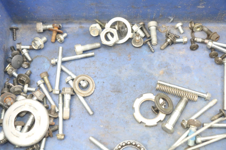 photo de SAC VISSERIE VIS MBK OVETTO 50 (1998 - 2007) - Autre angle de vue