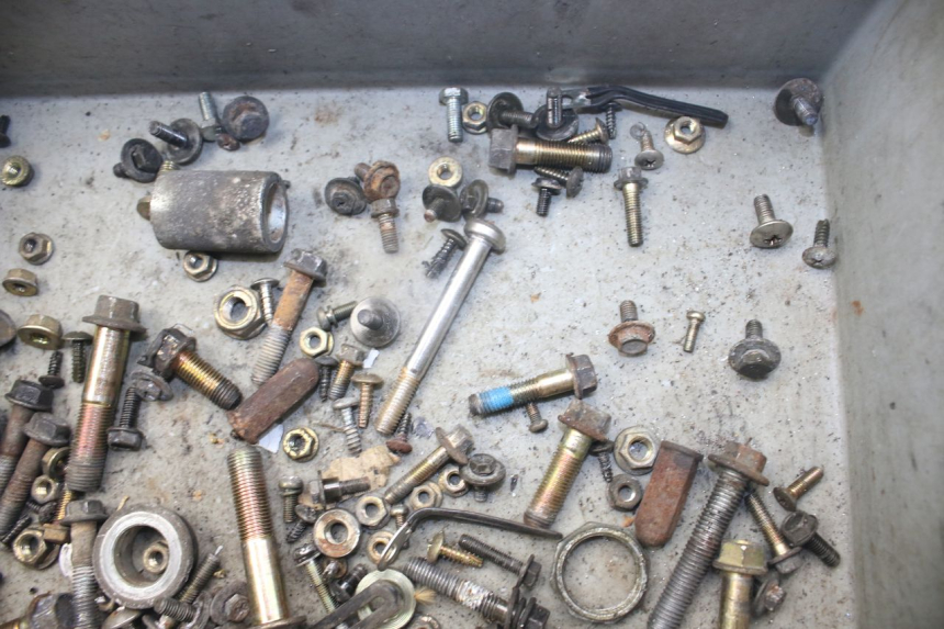 photo de SAC VISSERIE VIS KYMCO PEOPLE 250 (2004 - 2008) - Zoom état d’usage