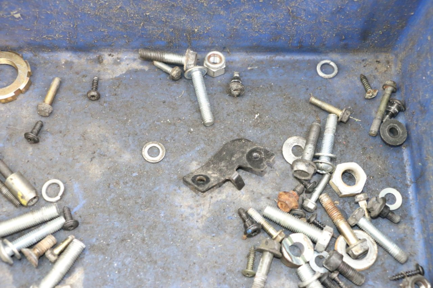 photo de SAC VISSERIE VIS PEUGEOT CITYSTAR 50 (2013 - 2017) - Autre angle de vue