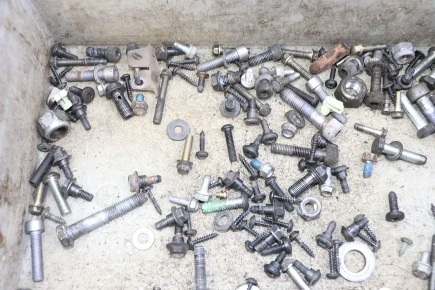 photo de SAC VISSERIE VIS PEUGEOT CITYSTAR 50 (2013 - 2017) - Détail de la pièce