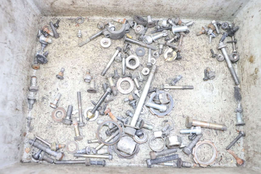 photo de SAC VISSERIE VIS PEUGEOT ELYSTAR 50 (2002 - 2014) - Vue principale