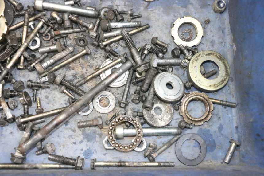 photo de SAC VISSERIE VIS PEUGEOT KISBEE 2T 50 (2010 - 2017) - Détail de la pièce