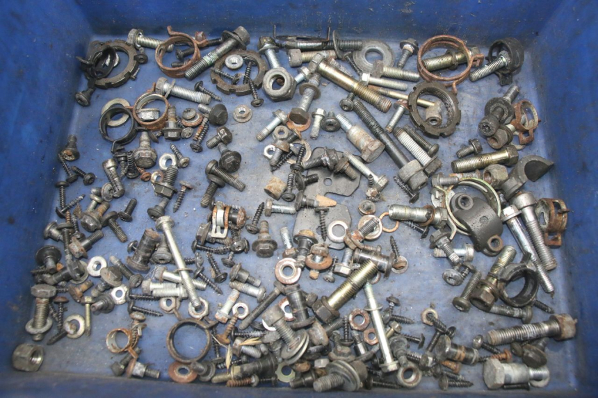 photo de SAC VISSERIE VIS PEUGEOT SATELIS COMPRESSOR K15 125 (2006 - 2009) - Vue principale