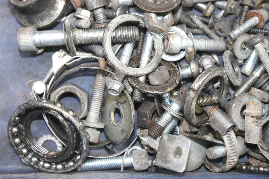 photo de SAC VISSERIE VIS PIAGGIO VESPA GRANTURISMO 125 (2003 - 2007) - Autre angle de vue