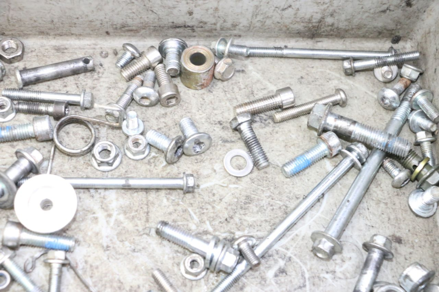 photo de SAC VISSERIE VIS APOLLO RFZ 125 - Gros plan technique