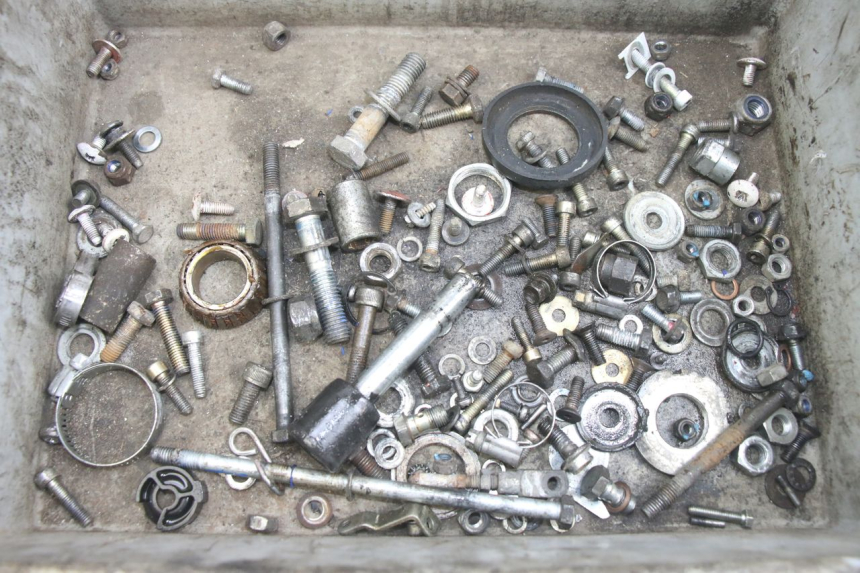 photo de SAC VISSERIE VIS GILERA RK 50 (1996 - 1999) - Vue principale