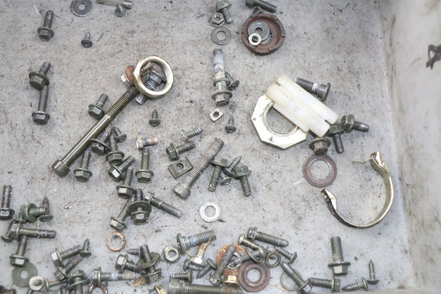 photo de SAC VISSERIE VIS TNT MOTOR ROMA 12' 2T 50 (2007 - 2018) - Détail de la pièce