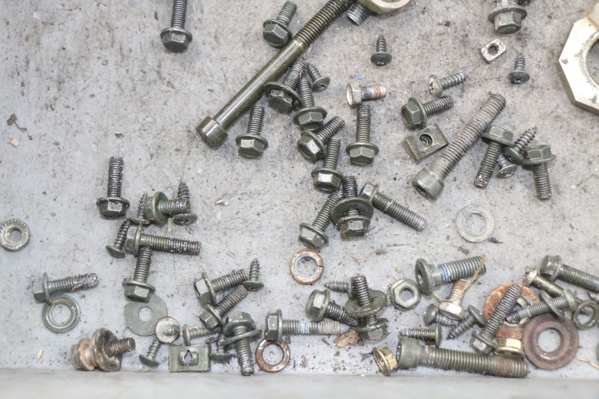 photo de SAC VISSERIE VIS TNT MOTOR ROMA 12' 2T 50 (2007 - 2018) - Zoom état d’usage