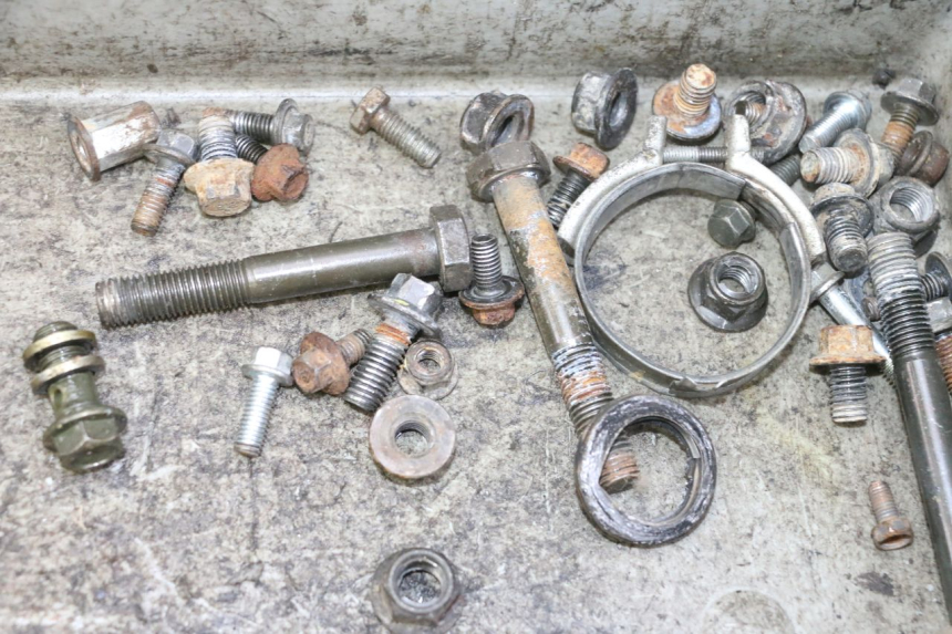 photo de SAC VISSERIE VIS HYTRACK S 150 (2003 - 2011) - Gros plan technique