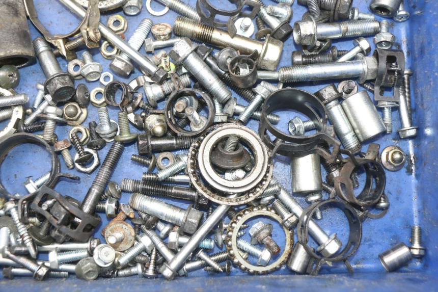 photo de SAC VISSERIE VIS DAELIM S3 125 (2010 - 2017) - Gros plan technique