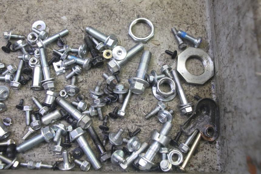 photo de SAC VISSERIE VIS JM MOTORS SANTANA EVO 50 (2024 - 2026) - Détail de la pièce