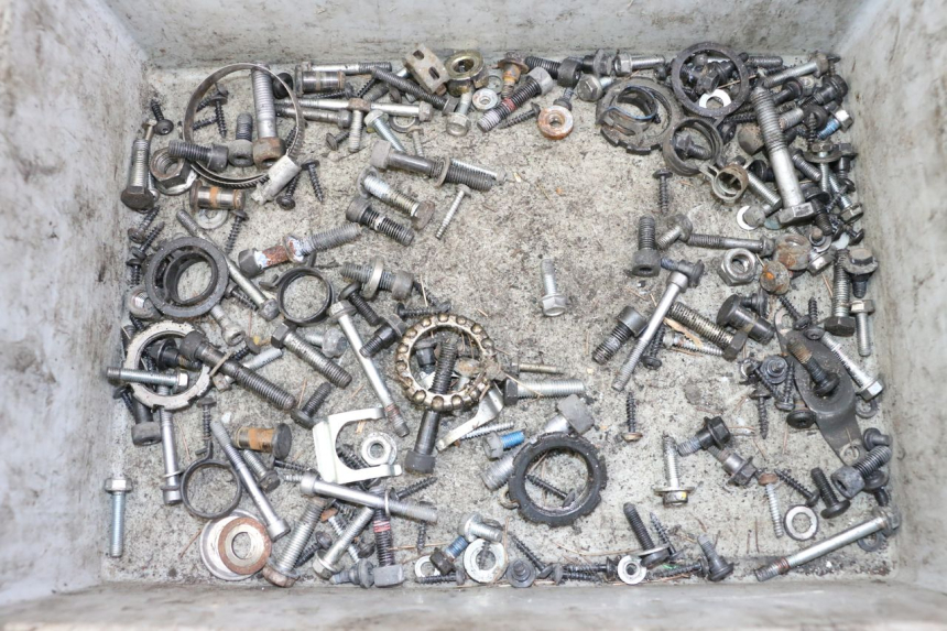 photo de SAC VISSERIE VIS PEUGEOT SATELIS 125 (2013 - 2018) - Vue principale