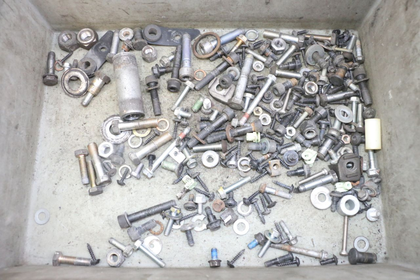 photo de SAC VISSERIE VIS PEUGEOT SATELIS 125 (2013 - 2018) - Vue principale