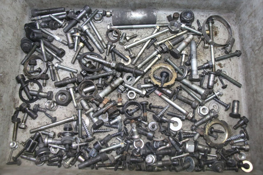 photo de SAC VISSERIE VIS PEUGEOT SATELIS 125 (2013 - 2018) - Vue principale