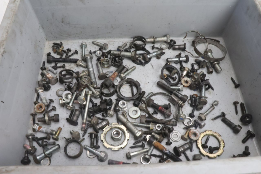 photo de SAC VISSERIE VIS PEUGEOT SATELIS 125 (2013 - 2018) - Vue principale