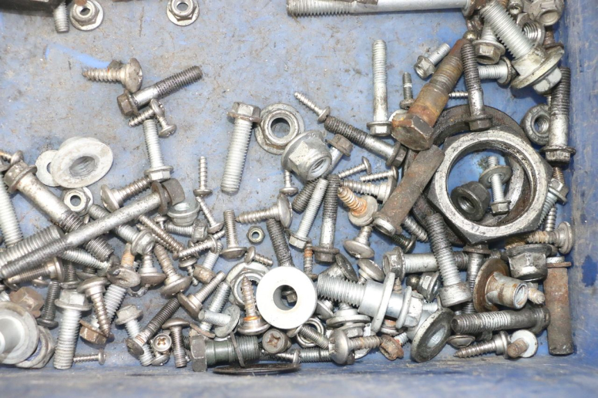 photo de SAC VISSERIE VIS APRILIA SCARABEO GT TOURING 125 (1999 - 2005) - Autre angle de vue