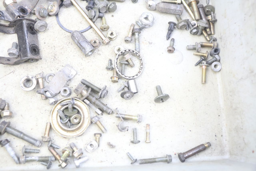 photo de SAC VISSERIE VIS KYMCO SENTO 100 (2008 - 2013) - Zoom état d’usage