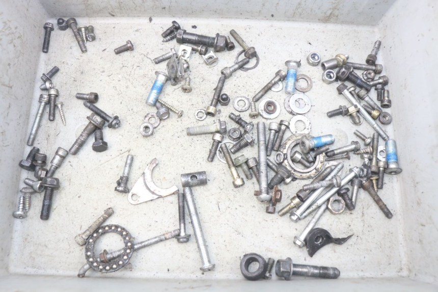 photo de SAC VISSERIE VIS YAMAHA SLIDER NAKED 50 (2004 - 2018) - Vue principale