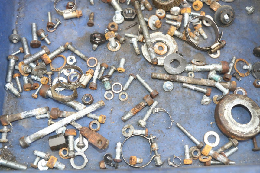 photo de SAC VISSERIE VIS SHERCO SM-R 50 (2018 - 2021) - Zoom état d’usage