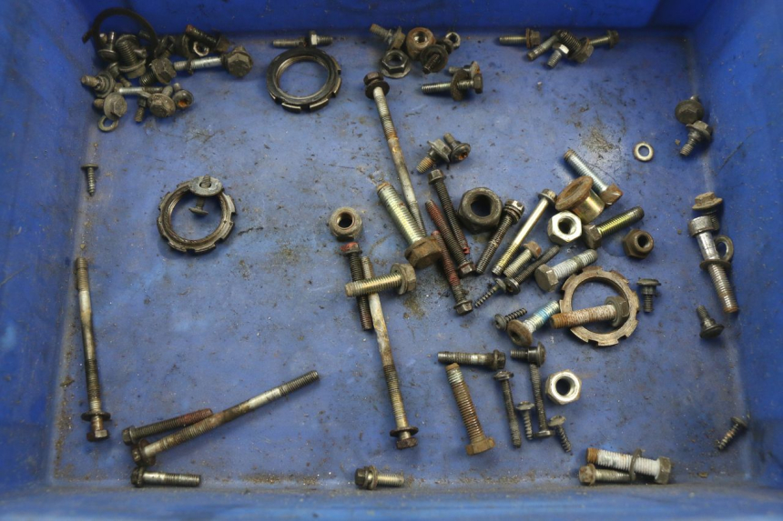 photo de SAC VISSERIE VIS PEUGEOT SPEEDFIGHT 2 AC 50 (2000 - 2009) - Vue principale