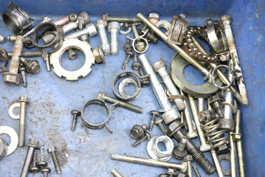 photo de SAC VISSERIE VIS PEUGEOT SPEEDFIGHT 4 2T 50 (2015 - 2019) - Autre angle de vue