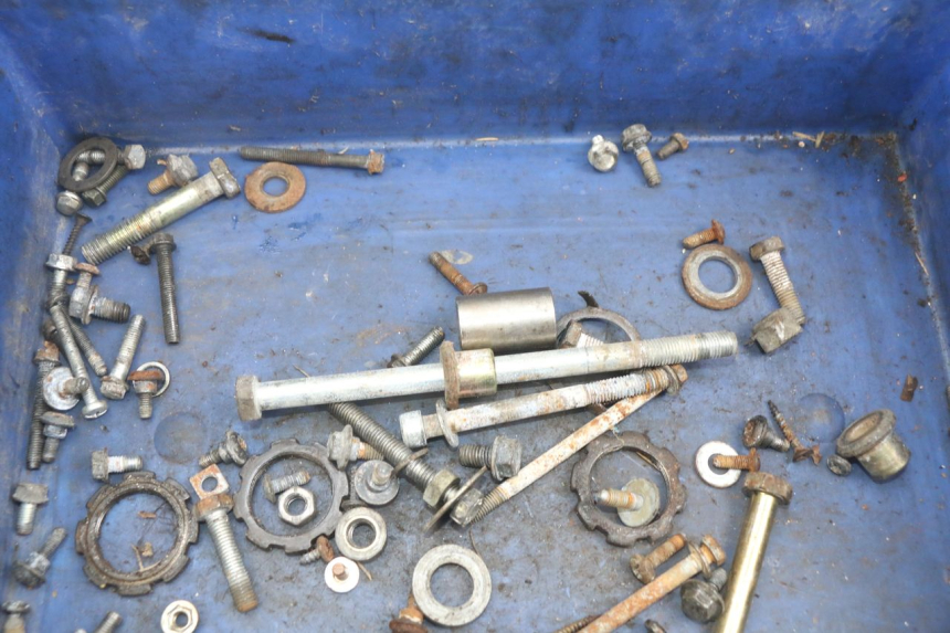 photo de SAC VISSERIE VIS PEUGEOT SPEEDFIGHT LC 50 (1996 - 2002) - Détail de la pièce