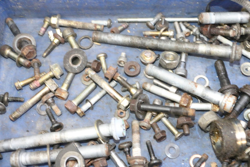 photo de SAC VISSERIE VIS TRIUMPH SPRINT 900 (1995 - 1998) - Zoom état d’usage