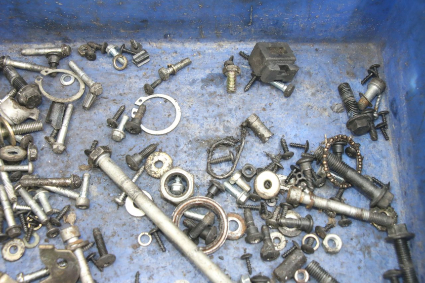 photo de SAC VISSERIE VIS APRILIA SR 2T 50 (2012 - 2017) - Détail de la pièce