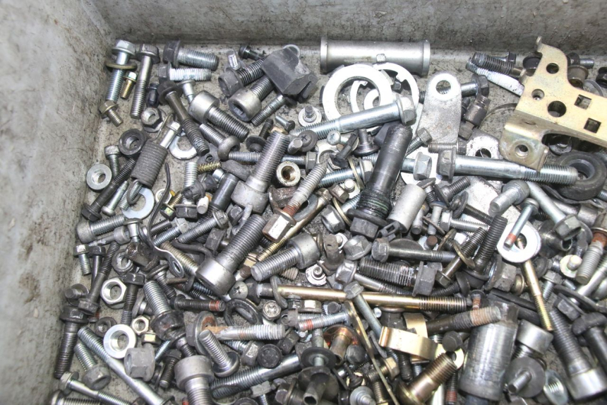 photo de SAC VISSERIE VIS HONDA ST PAN EUROPEAN 1300 (2002 - 2013) - Détail de la pièce