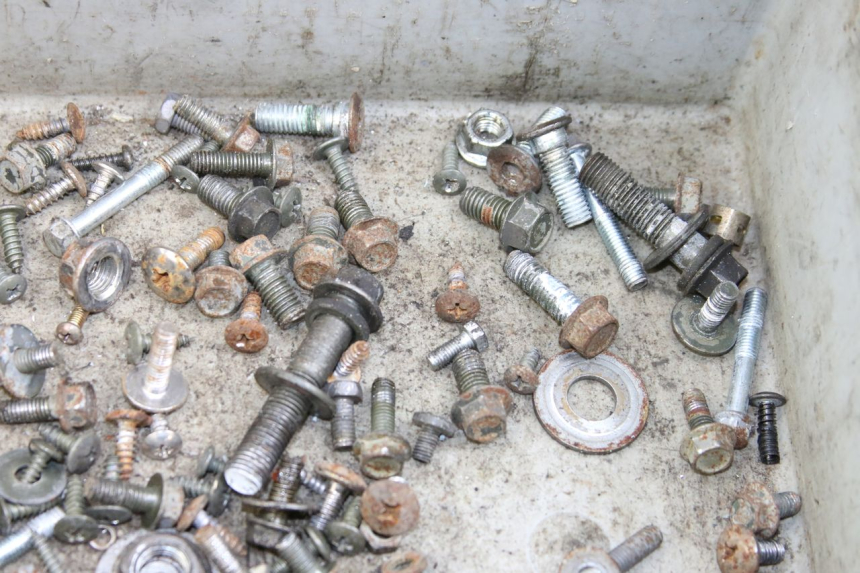 photo de SAC VISSERIE VIS RAZZO STEED 125 (2012 - 2018) - Autre angle de vue