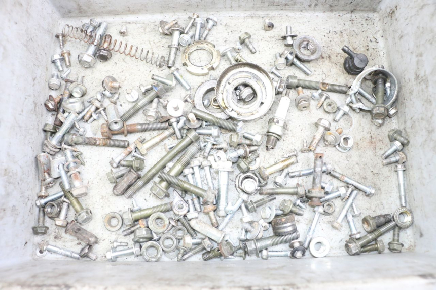 photo de SAC DE VIS ET BOULONS VASTRO STREET X 4T 50 (2016 - 2021) - Vue principale