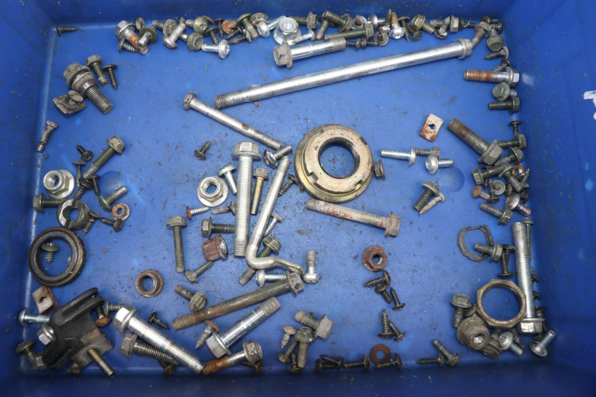 photo de SAC VISSERIE VIS PEUGEOT SUM UP 125 (2008 - 2013) - Vue principale