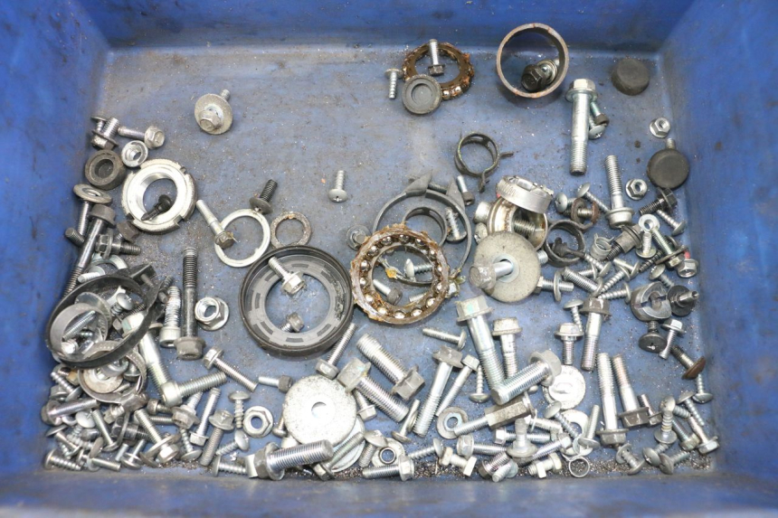 photo de SAC VISSERIE VIS SUZUKI BURGMAN 125 (2018 - 2021) - Vue principale