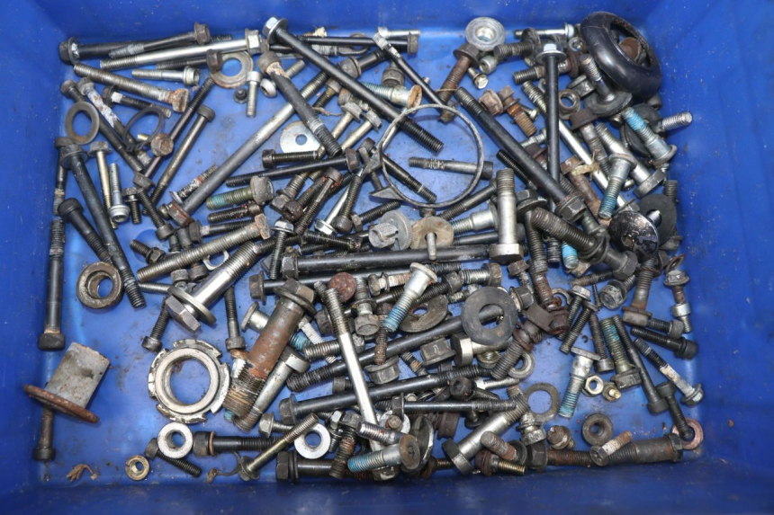 photo de SAC VISSERIE VIS SUZUKI GSXF GSX F 600 (1988 - 1997) - Vue principale