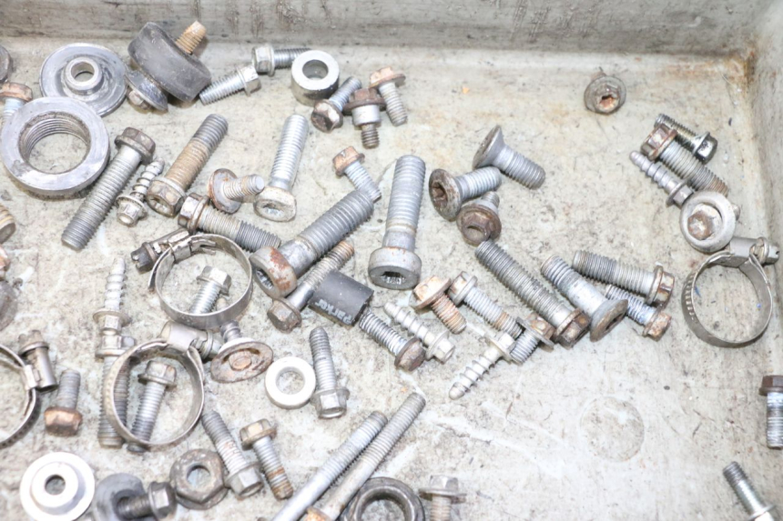 photo de SAC VISSERIE VIS KTM SX 85 (2013 - 2017) - Gros plan technique