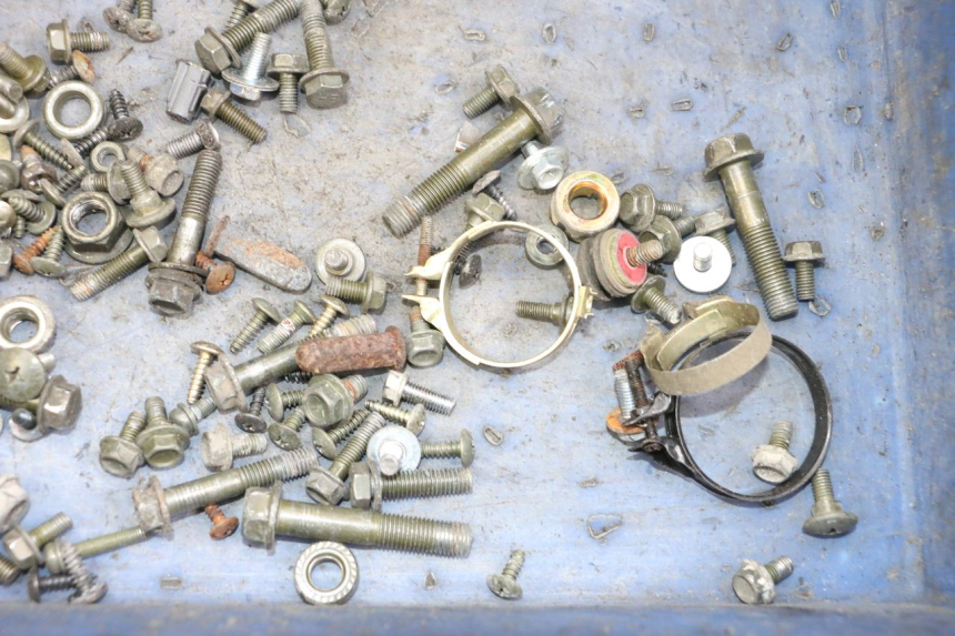 photo de SAC VISSERIE VIS SYM ORBIT 2 4T 50 (2008 - 2017) - Zoom état d’usage