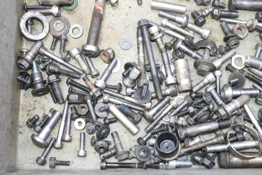 photo de SAC VISSERIE VIS YAMAHA TDM ABS 900 (2002 - 2014) - Autre angle de vue