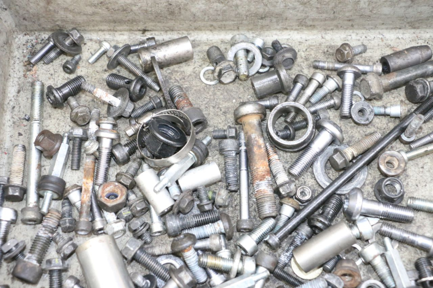 photo de SAC VISSERIE VIS YAMAHA TDM ABS 900 (2002 - 2014) - Zoom état d’usage