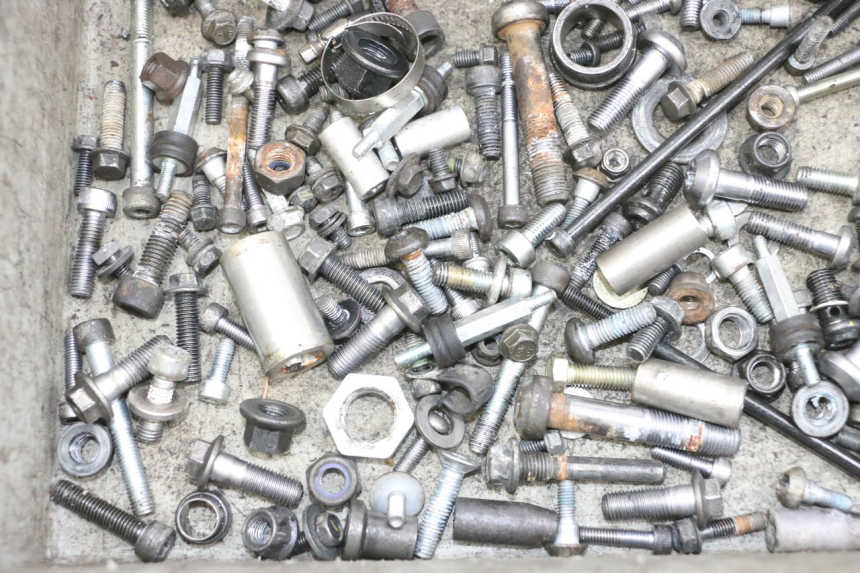 photo de SAC VISSERIE VIS YAMAHA TDM ABS 900 (2002 - 2014) - Autre angle de vue