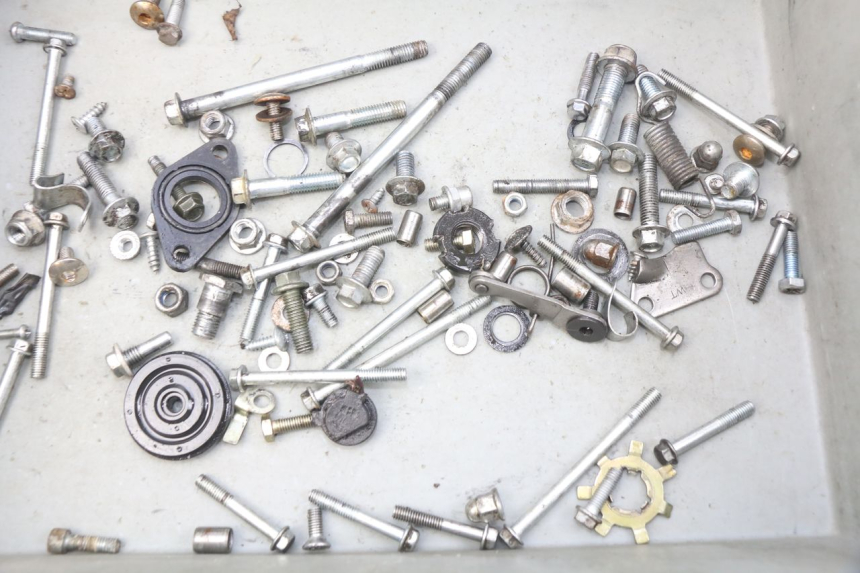 photo de SAC VISSERIE VIS NITRO MOTORS THUNDER 125 - Détail de la pièce