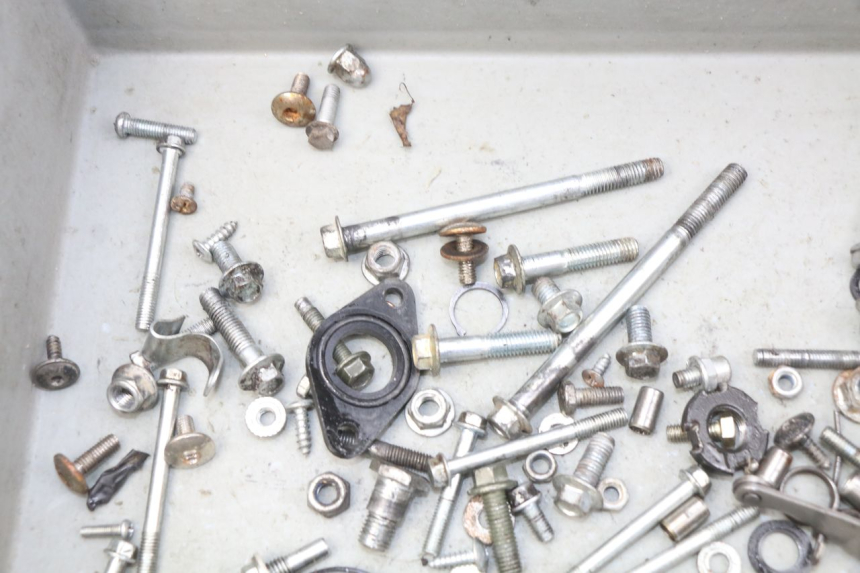 photo de SAC VISSERIE VIS NITRO MOTORS THUNDER 125 - Autre angle de vue