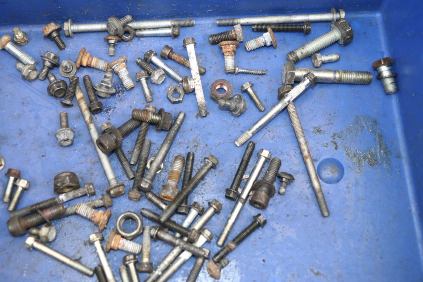 photo de SAC VISSERIE VIS PEUGEOT TREKKER TKR 50 (2005 - 2014) - Détail de la pièce