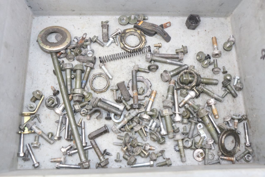 photo de SAC VISSERIE VIS PEUGEOT TWEET 4T 50 (2018 - 2022) - Détail de la pièce