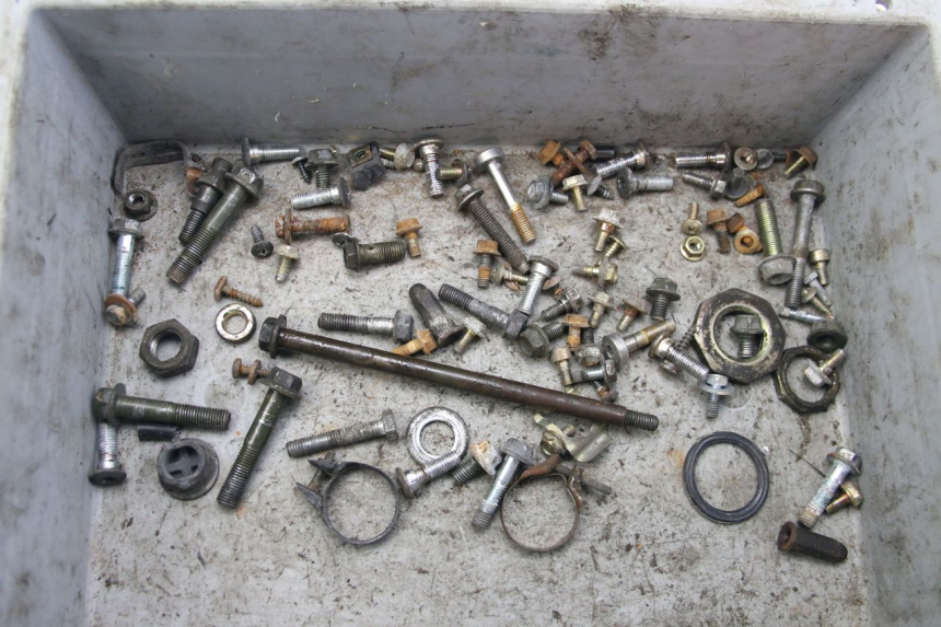 photo de SAC VISSERIE VIS PEUGEOT TWEET 4T 50 (2010 - 2014) - Vue principale