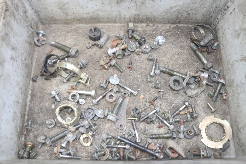 photo de SAC VISSERIE VIS PEUGEOT TWEET 4T 50 (2010 - 2014) - Vue principale