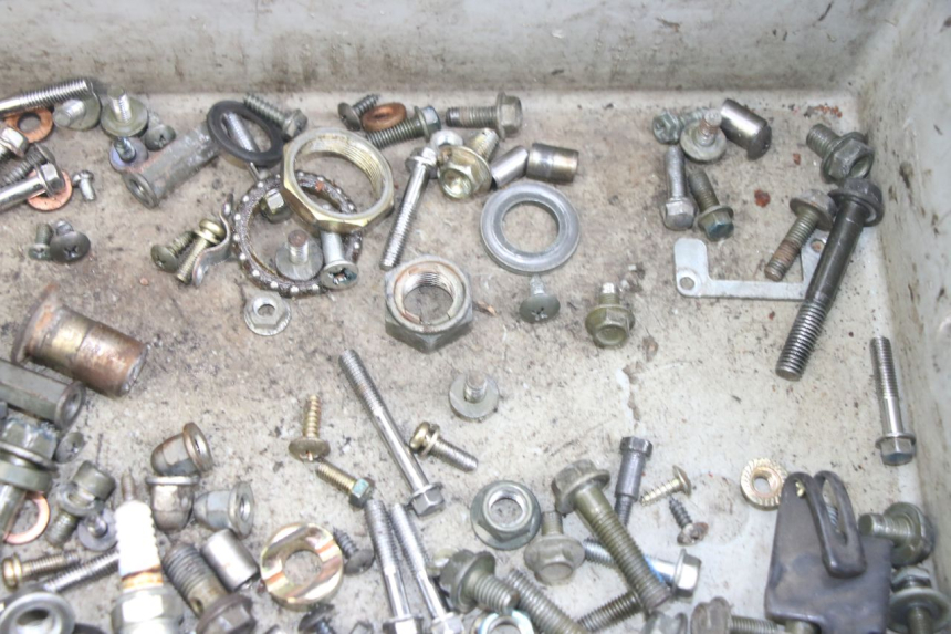 photo de SAC VISSERIE VIS PEUGEOT TWEET 4T 50 (2014 - 2019) - Autre angle de vue